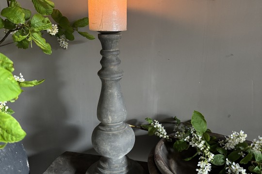 Kandelaar Old Grey Nr 4